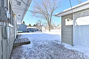 100 Edison Blvd, Silver Bay, MN 55614 - Photo 3
