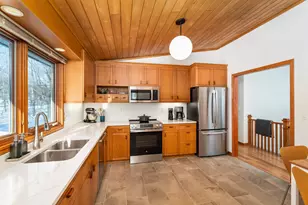 1609 Woodbury Ln, Duluth, MN 55803 - Photo 17