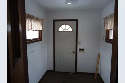 17 SE 3rd St, Chisholm, MN 55719 - Photo 3