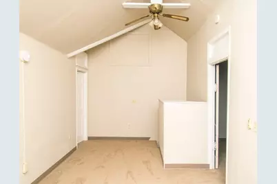 10-12 S 16th Ave E, Duluth, MN 55812 - Photo 15