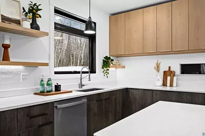 5290 Lavaque Rd, Duluth, MN 55803 - Photo 11