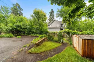 2101 E 1st St, Duluth, MN 55812 - Photo 41