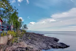 540-4 Old North Shore Rd, Two Harbors, MN 55616 - Photo 11