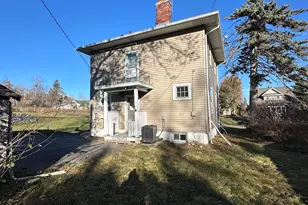 21 S 55th Ave E, Duluth, MN 55804 - Photo 3