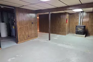 207 E 3rd St, Superior, WI 54880 - Photo 23