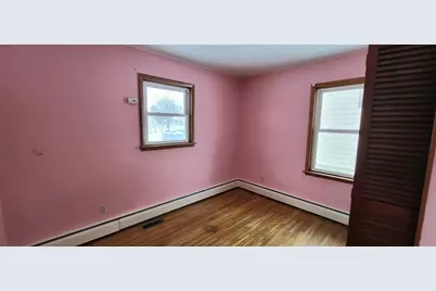 207 E 3rd St, Superior, WI 54880 - Photo 17