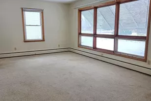 207 E 3rd St, Superior, WI 54880 - Photo 7