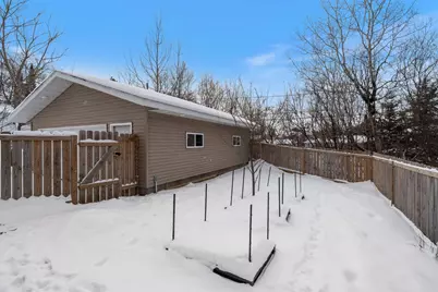 426 W Faribault St, Duluth, MN 55804 - Photo 29