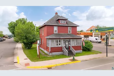 628 E Sheridan St, Ely, MN 55731 - Photo 1