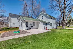 915 11th Ave W, Ashland, WI 54806 - Photo 21