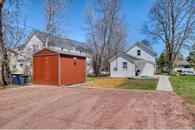 915 11th Ave W, Ashland, WI 54806 - Photo 23