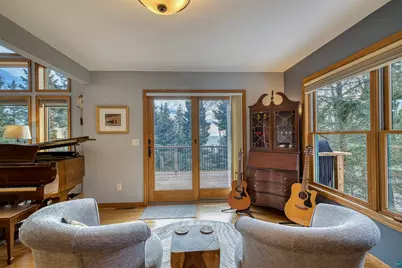 2472 Cliff View Cr, Two Harbors, MN 55616 - Photo 9