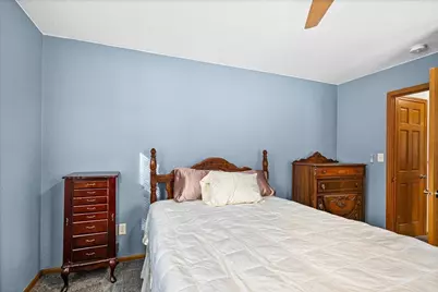 4016 W Arrowhead Rd, Duluth, MN 55811 - Photo 15