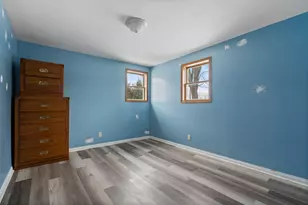 1220 Broadway St, Superior, WI 54880 - Photo 9