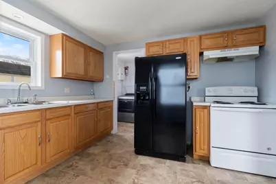 1220 Broadway St, Superior, WI 54880 - Photo 7