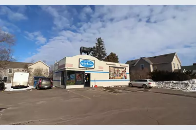 601 Lake Shore Dr E, Ashland, WI 54806 - Photo 13