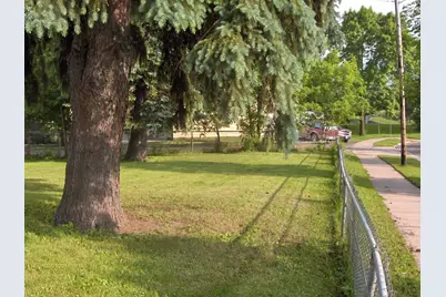 218 N 60th Ave W, Duluth, MN 55807 - Photo 33