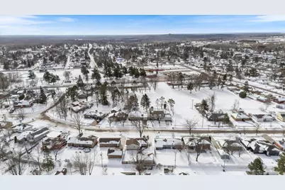 502 Inner Dr, Hibbing, MN 55792 - Photo 11