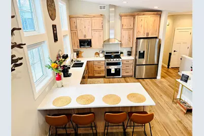 8620 Maynard Pl, Duluth, MN 55807 - Photo 5