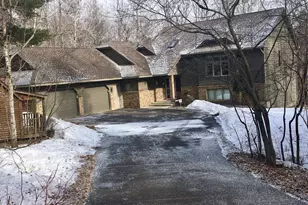 2223 Leonard St, Duluth, MN 55811 - Photo 1