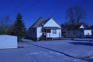 713 7th Ave E, Ashland, WI 54806 - Photo 5