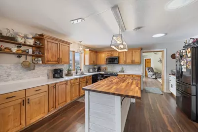 130 5th St, Nashwauk, MN 55769 - Photo 9