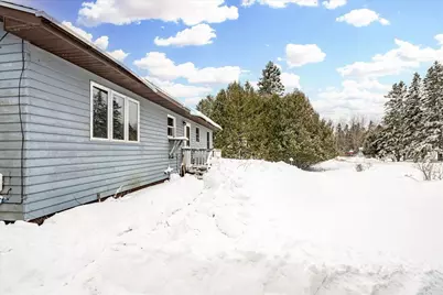 226 W 3rd St, Knife River, MN 55609 - Photo 5