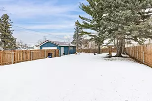 2402 Banks Ave, Superior, WI 54880 - Photo 47