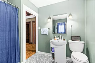 2402 Banks Ave, Superior, WI 54880 - Photo 31