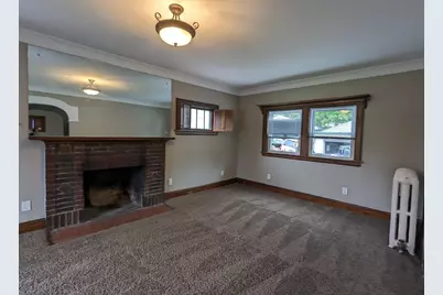 215 W Arrowhead Rd, Duluth, MN 55803 - Photo 7