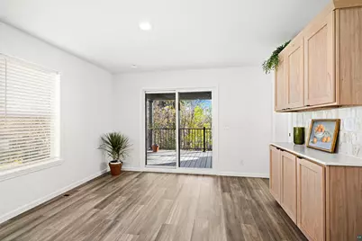 1914 E 1st St, Duluth, MN 55812 - Photo 17