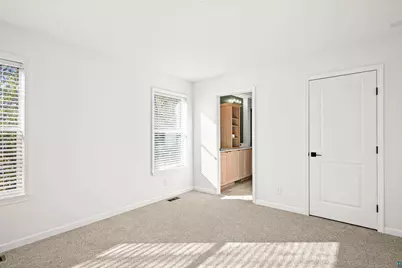 1914 E 1st St, Duluth, MN 55812 - Photo 19