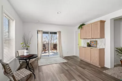 1914 E 1st St, Duluth, MN 55812 - Photo 17