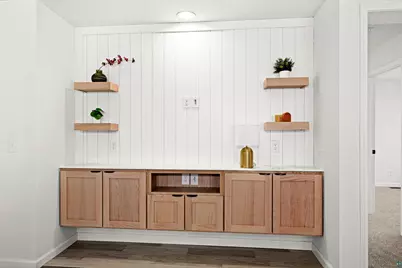 1914 E 1st St, Duluth, MN 55812 - Photo 11