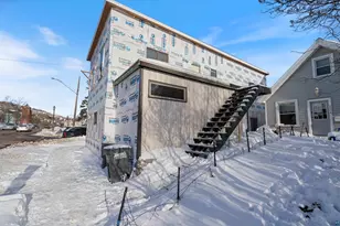 2502 W 3rd St, Duluth, MN 55806 - Photo 9