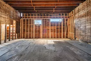 2502 W 3rd St, Duluth, MN 55806 - Photo 19