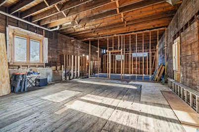 2502 W 3rd St, Duluth, MN 55806 - Photo 15