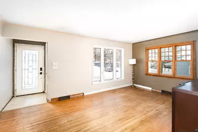 5004 Wyoming St, Duluth, MN 55804 - Photo 3