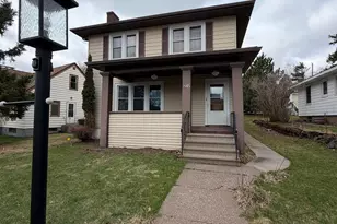 845 Grandview Ave, Duluth, MN 55812 - Photo 1