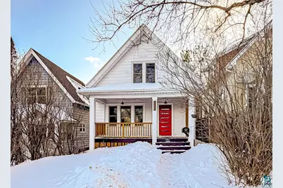 1125 N 7th Ave E, Duluth, MN 55805 - Photo 1