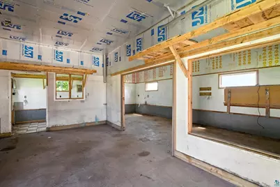 5868 Rice Lake Rd, Duluth, MN 55803 - Photo 9