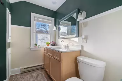 4420 Cambridge St, Duluth, MN 55804 - Photo 15