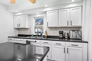 437 14th St, Cloquet, MN 55720 - Photo 7