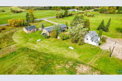 3360 N Leighton Rd, Hibbing, MN 55746 - Photo 53