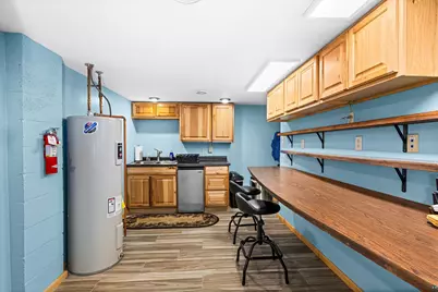 6015 E Superior St, Duluth, MN 55804 - Photo 27