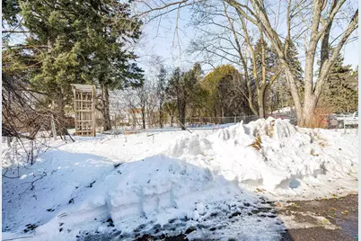 6015 E Superior St, Duluth, MN 55804 - Photo 35