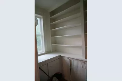 1205 E 3rd St, Duluth, MN 55805 - Photo 7