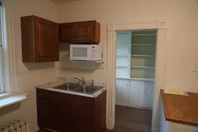 1205 E 3rd St, Duluth, MN 55805 - Photo 5
