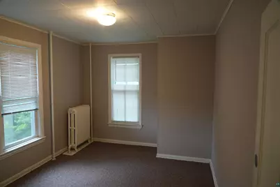 1205 E 3rd St, Duluth, MN 55805 - Photo 17