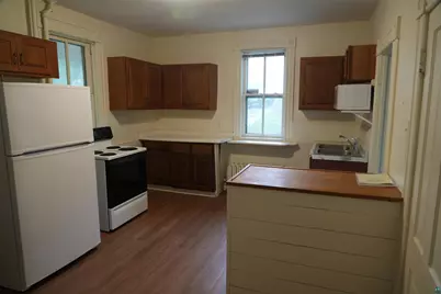 1205 E 3rd St, Duluth, MN 55805 - Photo 3